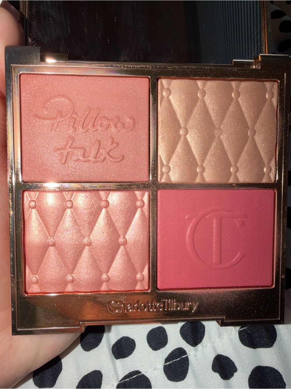 Charlotte Tilbury Pillow Talk Beautifying Face Palette.
